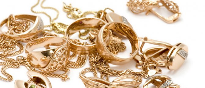 Как почистить золотые украшения с бриллиантами