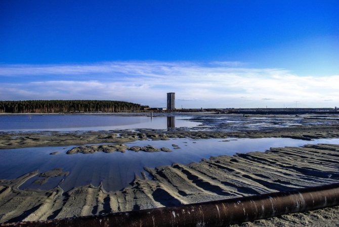 Sverdlovsk region, minerals, deposits of the Sverdlovsk region, Polunochnoe, Cheremukhovskoye deposits, gems of the Middle Urals, Malyshevsky emeralds, the largest emerald, industrial tourism, geological tourism of the Sverdlovsk region, where to go Sverdlovsk region