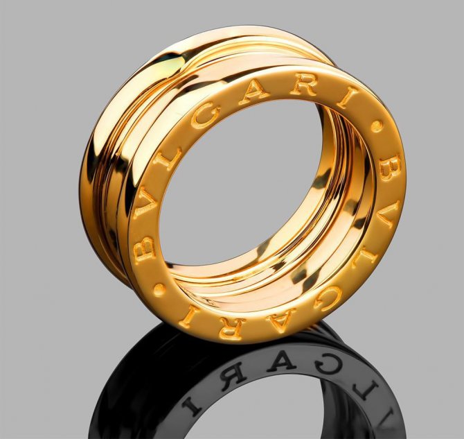 Золотое кольцо Bvlgari из коллекции B.Zero1